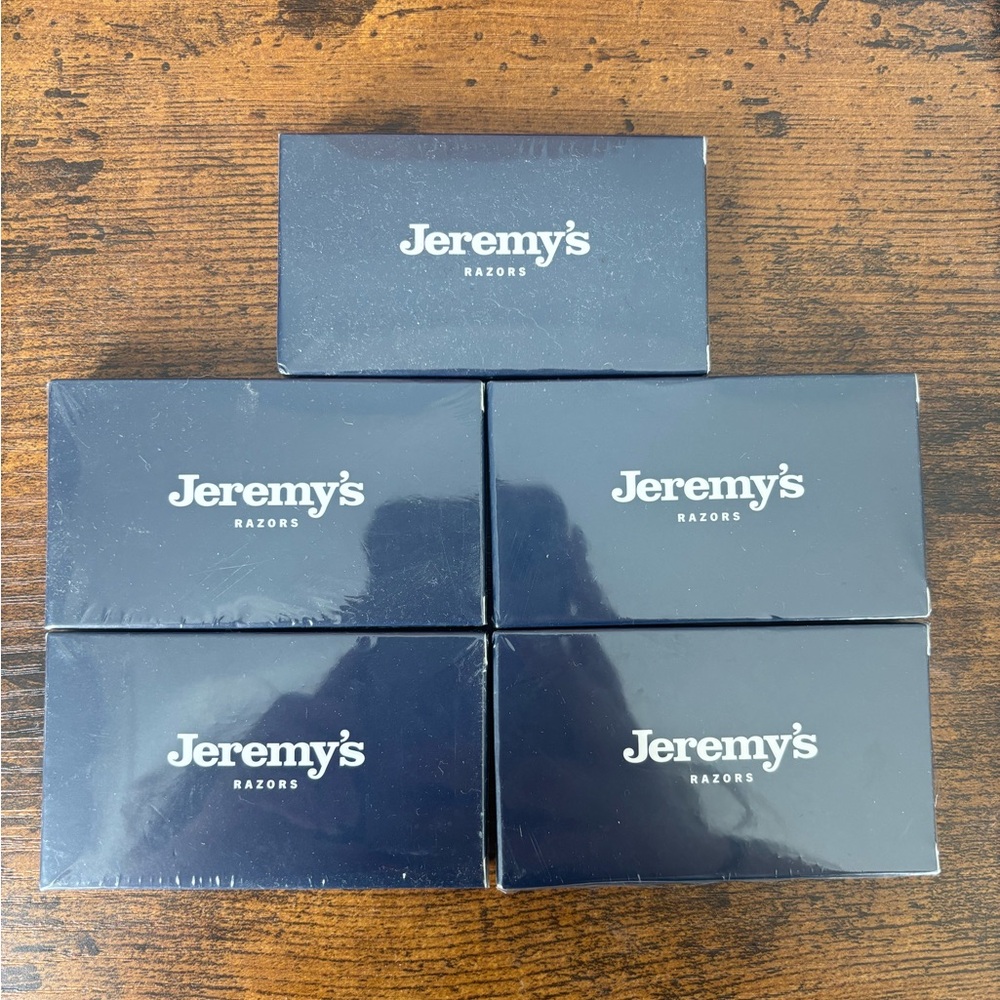 Jeremy’s Razors NWT